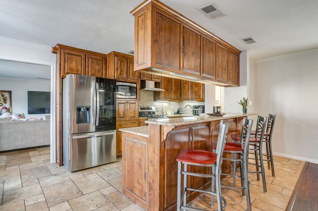 6504 Genoa Road, Fort Worth, TX 76116