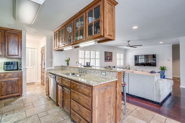 6504 Genoa Road, Fort Worth, TX 76116