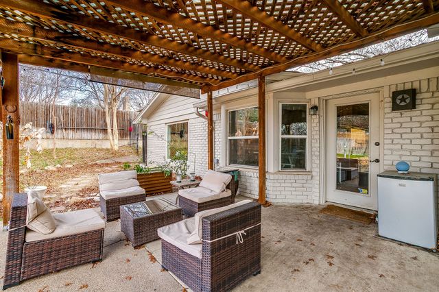 6504 Genoa Road, Fort Worth, TX 76116