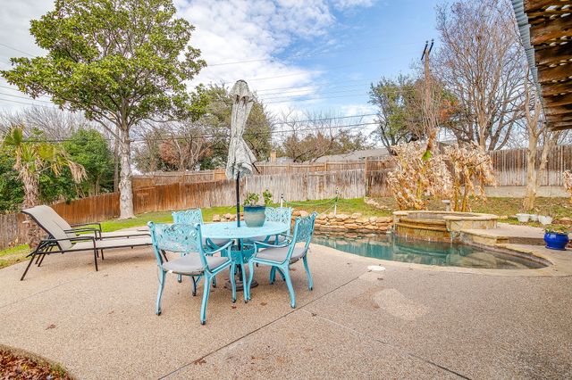 6504 Genoa Road, Fort Worth, TX 76116