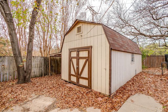 6504 Genoa Road, Fort Worth, TX 76116