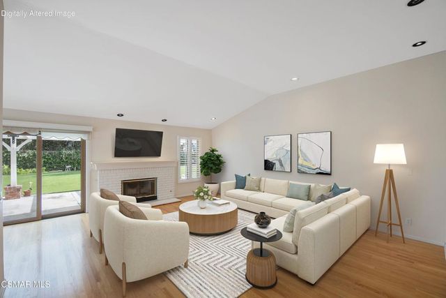 5490 Wembly Avenue, Oak Park, CA 91377