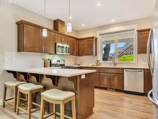 748 CREEKSIDE Dr, Gearhart, OR 97138