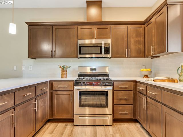 748 CREEKSIDE Dr, Gearhart, OR 97138