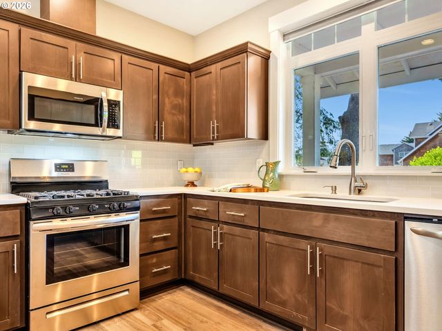 748 CREEKSIDE Dr, Gearhart, OR 97138