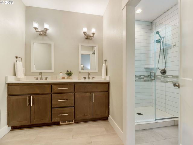 748 CREEKSIDE Dr, Gearhart, OR 97138