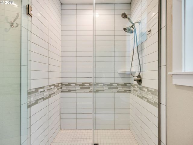 748 CREEKSIDE Dr, Gearhart, OR 97138