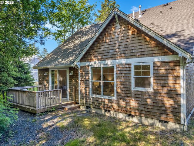 748 CREEKSIDE Dr, Gearhart, OR 97138