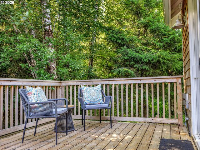 748 CREEKSIDE Dr, Gearhart, OR 97138