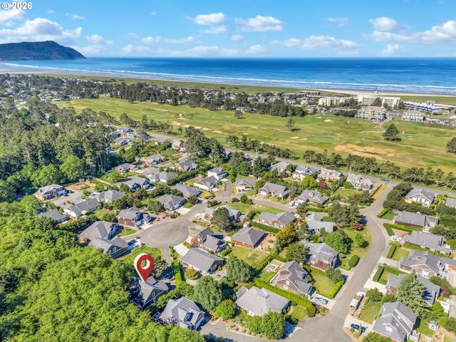 748 CREEKSIDE Dr, Gearhart, OR 97138