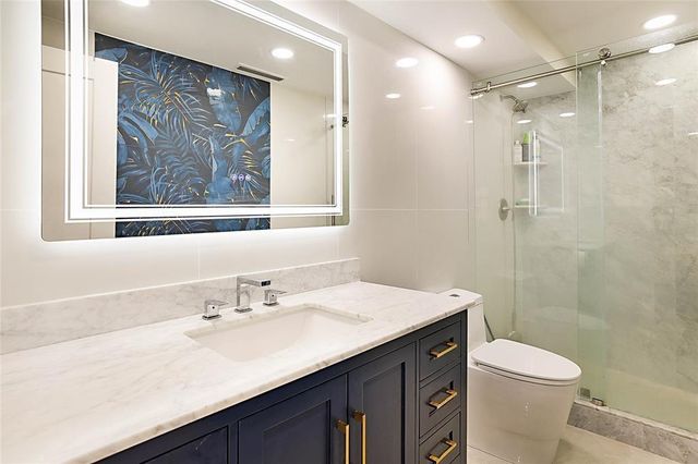 2800 N OCEAN Drive B-9A, Riviera Beach, FL 33404