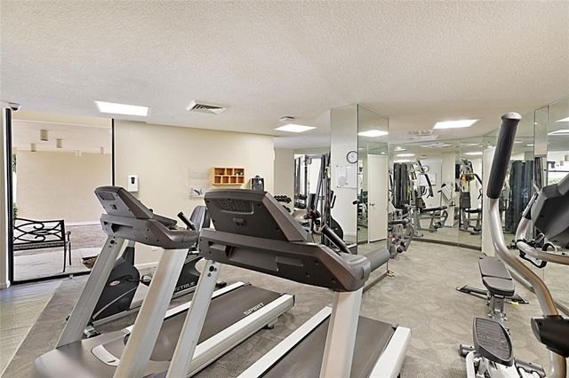 2800 N OCEAN Drive B-9A, Riviera Beach, FL 33404
