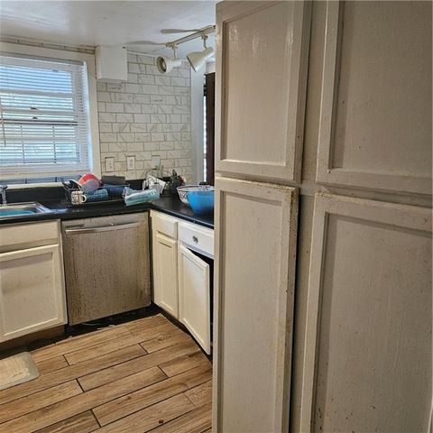 4880 Ben Hill Road, Atlanta, GA 30349