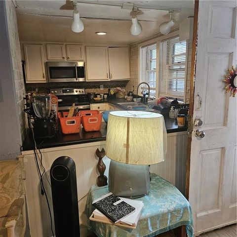 4880 Ben Hill Road, Atlanta, GA 30349