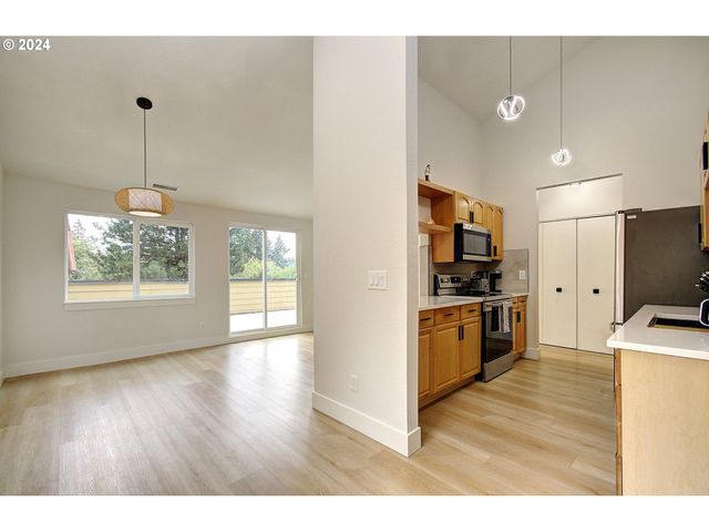 1611 Ne 113TH St, Vancouver, WA 98686