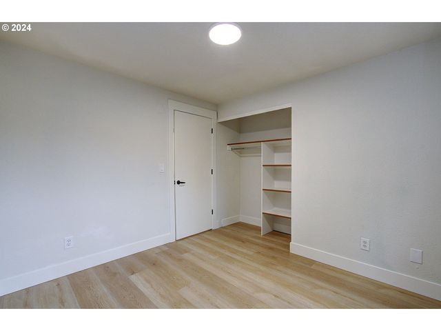 1611 Ne 113TH St, Vancouver, WA 98686