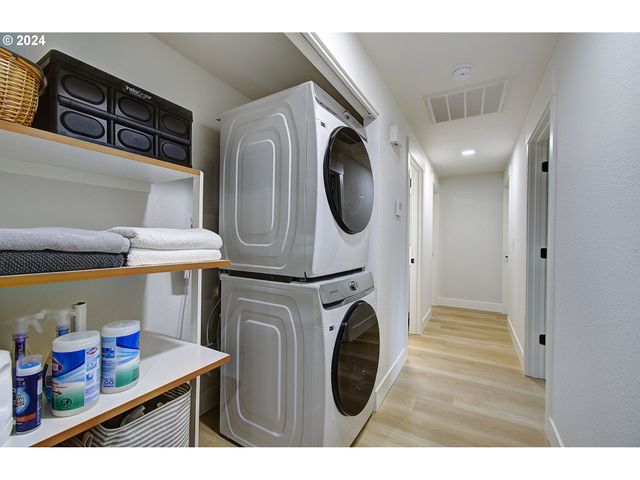 1611 Ne 113TH St, Vancouver, WA 98686