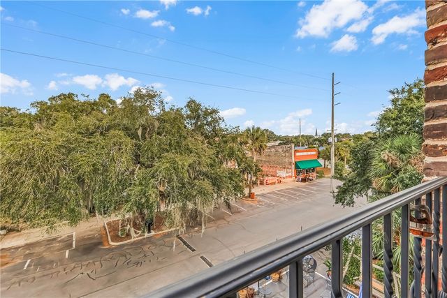 107 Broad Street D, Darien, GA 31305