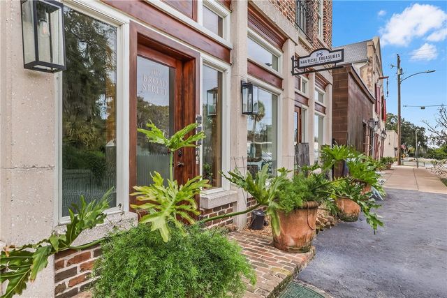 107 Broad Street D, Darien, GA 31305