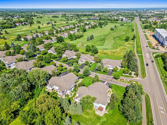408 Holly Lane N, Oakdale, MN 55128