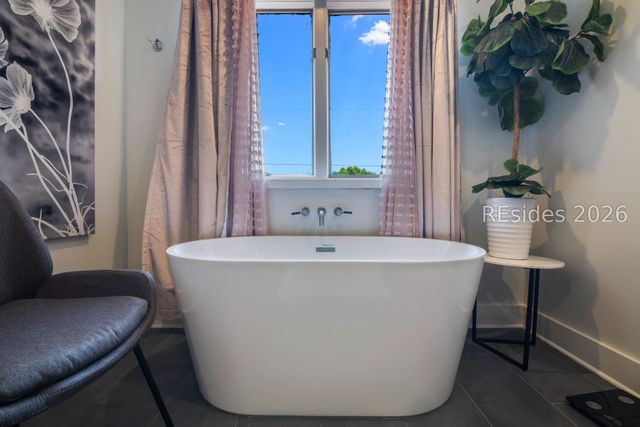13 Harbourside Ln Apt 7146, Hilton Head Island, SC 29928