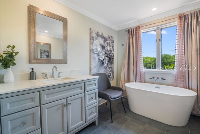 13 Harbourside Ln Apt 7146, Hilton Head Island, SC 29928