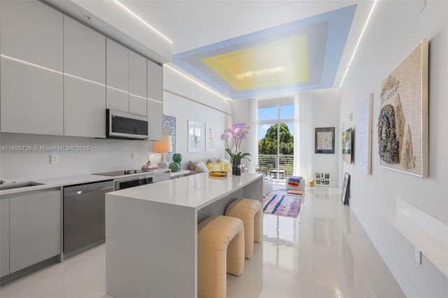 2001 Meridian Ave 418, Miami Beach, FL 33139