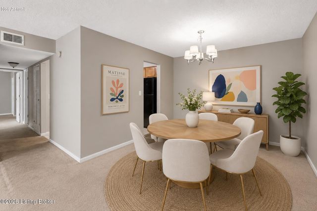 300 La Fontenay Ct, Louisville, KY 40223