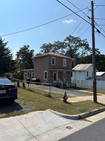655 E ROCK ST, Harrisonburg, VA 22802