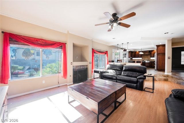 8321 Mountain Heather Court, Las Vegas, NV 89149