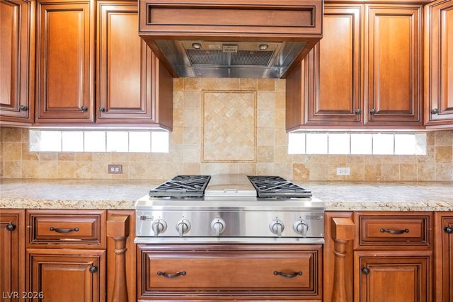 8321 Mountain Heather Court, Las Vegas, NV 89149