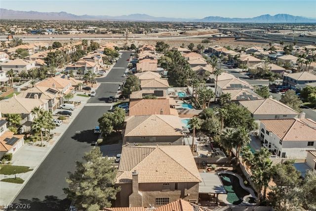 8321 Mountain Heather Court, Las Vegas, NV 89149