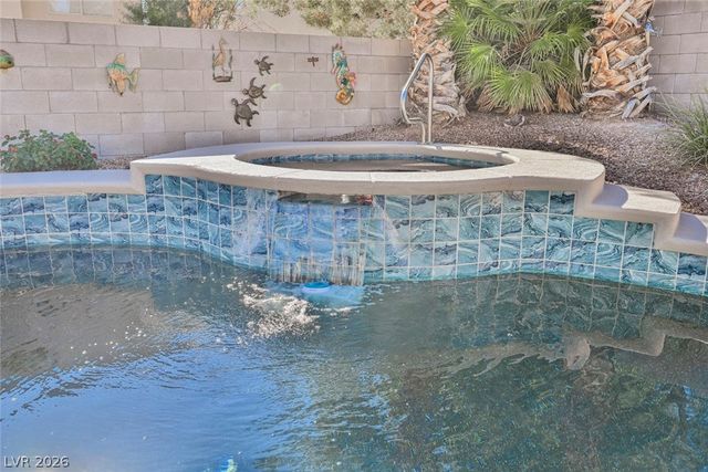 8321 Mountain Heather Court, Las Vegas, NV 89149