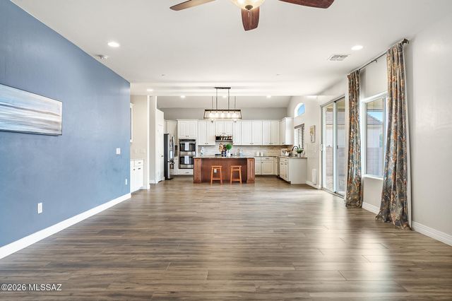 336 W RG Lee Street, Vail, AZ 85641