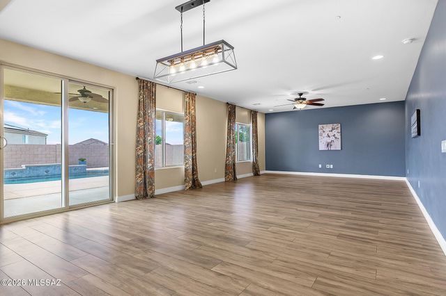 336 W RG Lee Street, Vail, AZ 85641