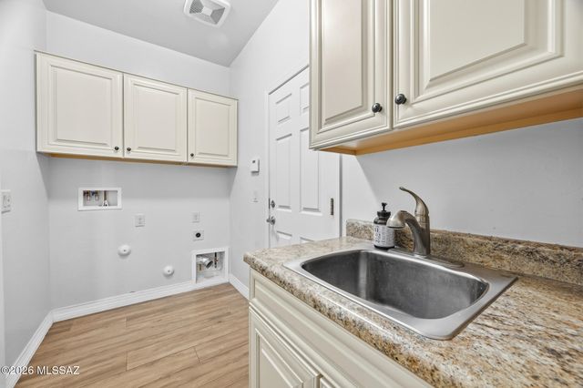 336 W RG Lee Street, Vail, AZ 85641