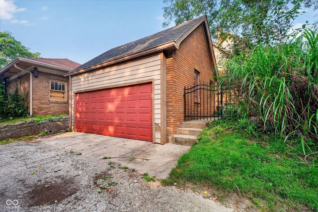 5202 N Central Avenue, Indianapolis, IN 46220