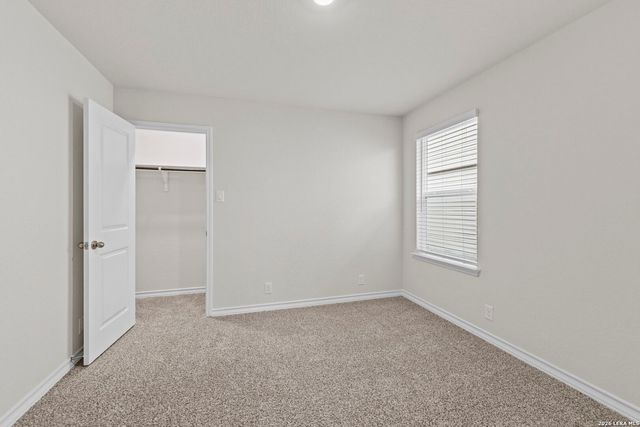 4926 Quartz Row Dr, San Antonio, TX 78253