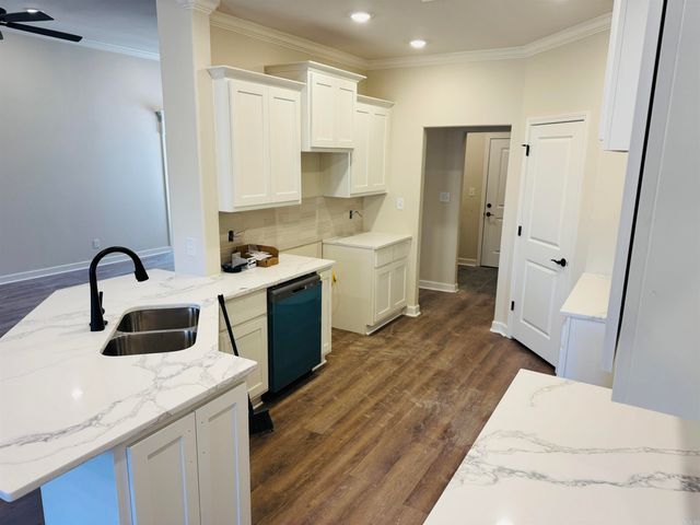 517 Forest Oak Cove, Jacksonville, AR 72076