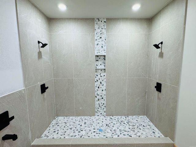 517 Forest Oak Cove, Jacksonville, AR 72076