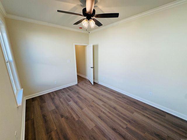 517 Forest Oak Cove, Jacksonville, AR 72076