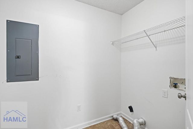 1033 Barley Drive, Hinesville, GA 31313