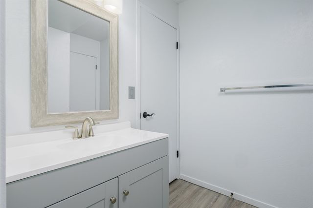 3154 Lakeside Dr Apt 210, Grand Junction, CO 81506