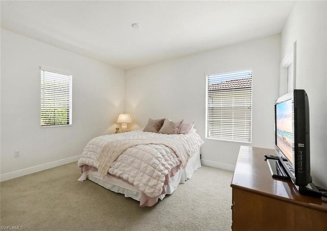 1326 Kendari TER, Naples, FL 34113