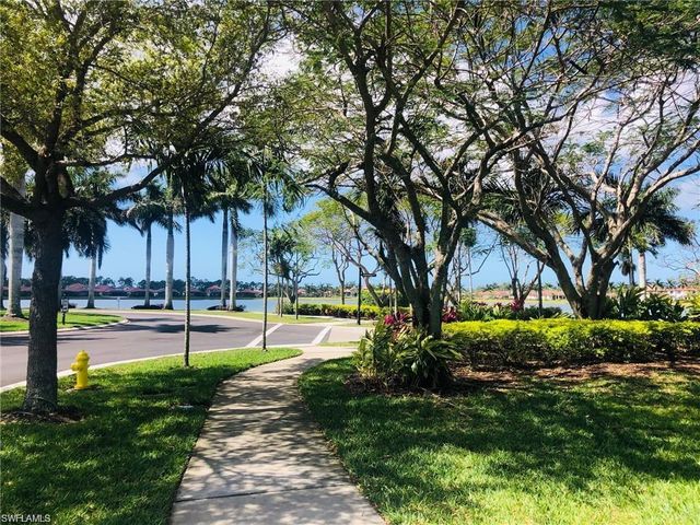 1326 Kendari TER, Naples, FL 34113