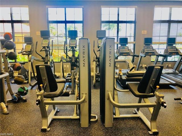 1326 Kendari TER, Naples, FL 34113