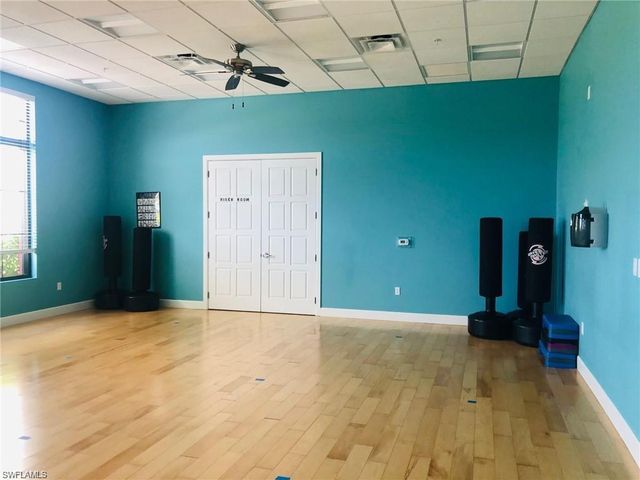 1326 Kendari TER, Naples, FL 34113