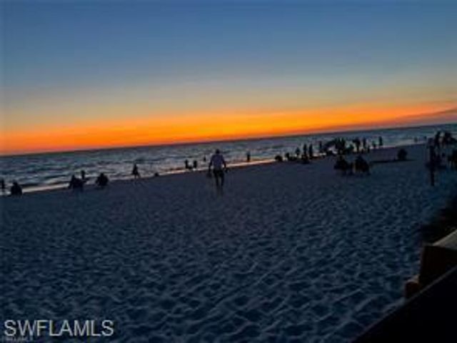 1326 Kendari TER, Naples, FL 34113