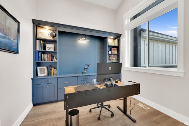 352 E BOULDERVILLE RD, Oakley, UT 84055