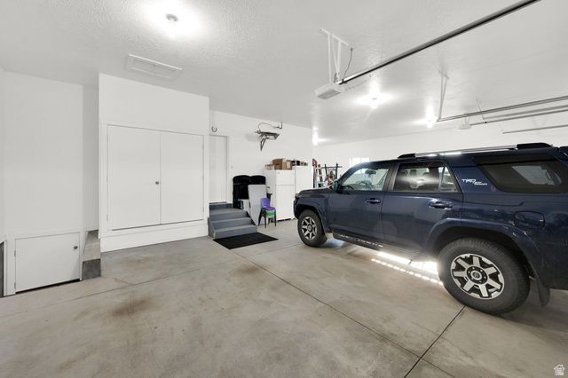 352 E BOULDERVILLE RD, Oakley, UT 84055